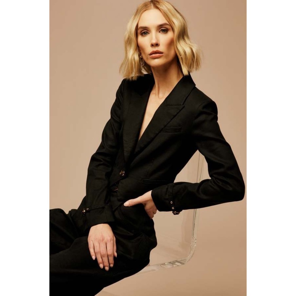 Veronica Beard Black Cropped Linen Blend Single Breast Jacket NWT Buckle Cuff